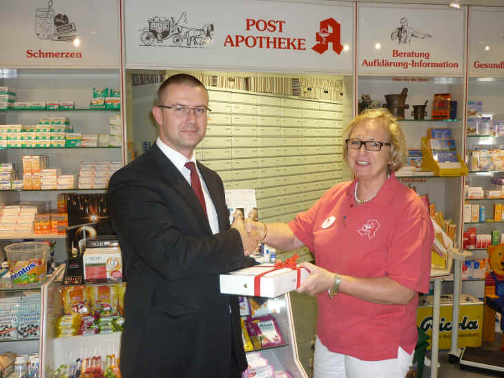 Gewinnübergabe mshop Aktion 2011